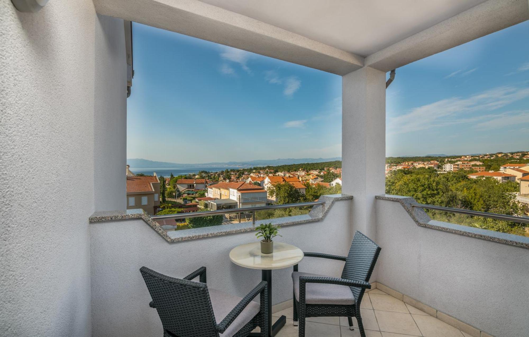 Apartments Kvarner Malinska Ngoại thất bức ảnh