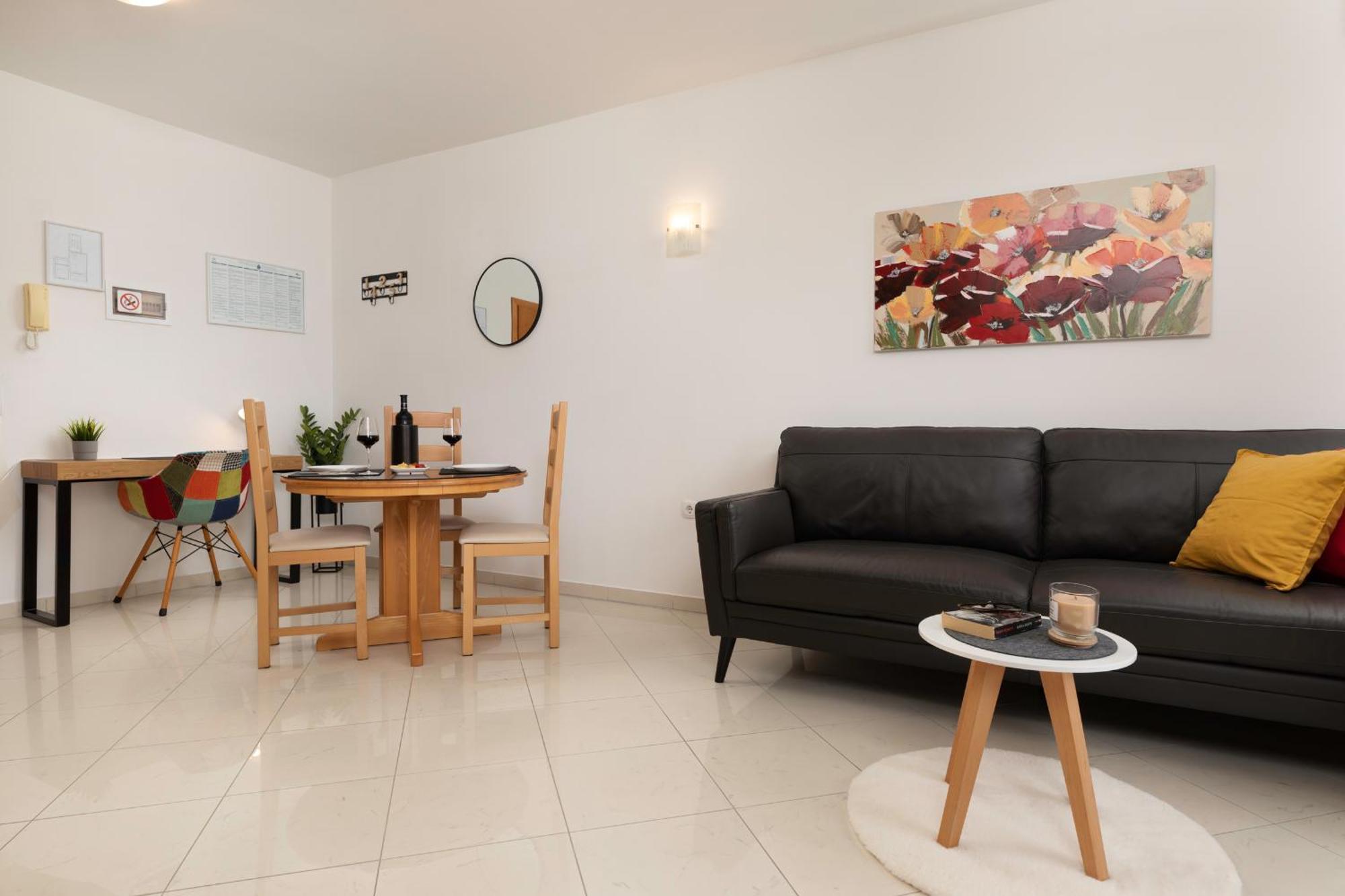 Apartments Kvarner Malinska Ngoại thất bức ảnh